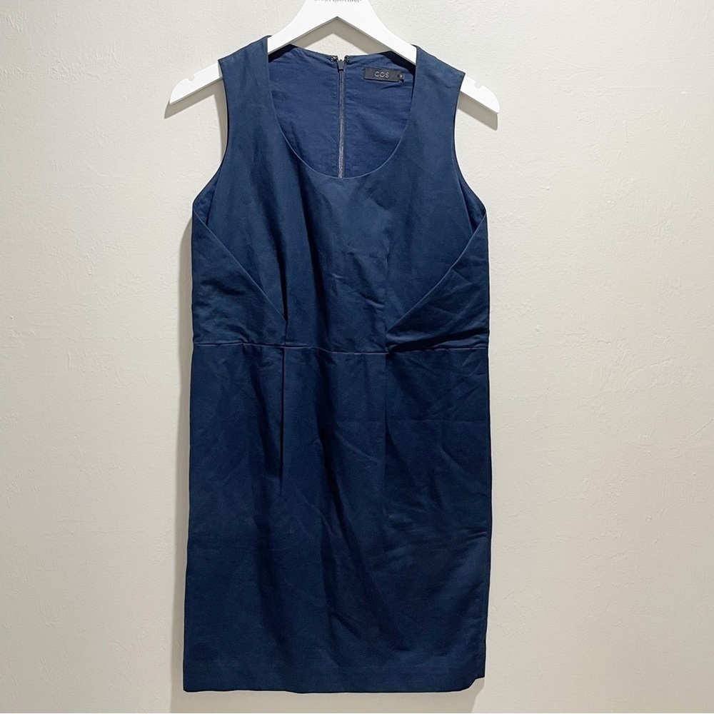 COS COLLECTION OF STYLE Women’s Navy Blue Sleeveless Dress Origami Folds Size 2